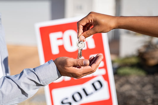 10 Tips to Selling a Home Fast